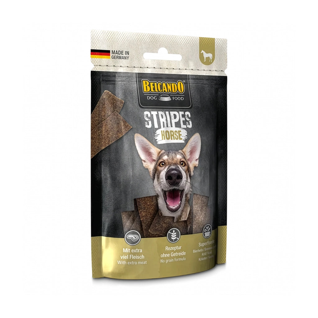 Belcando Snacks Stripes Caballo para perros, snack premium sin granos con tiras de carne y perro en portada.