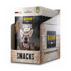Belcando Snacks Stripes Caballo para perros, snack premium sin granos con tiras de carne y perro en portada.