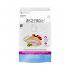 Alimento Biofresh Light para Perros Razas Medianas en saco blanco con receta natural y selección de carnes y hierbas.