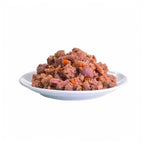 Brit Fresh Lata Pato con Mijo para Perros, alimento húmedo en lata con pato, mijo y hierbas naturales para una nutrición completa.