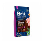Brit Premium para Perros Razas Pequeñas con pollo en bolsa de alimento seco para perros adultos pequeños, sobre fondo blanco.