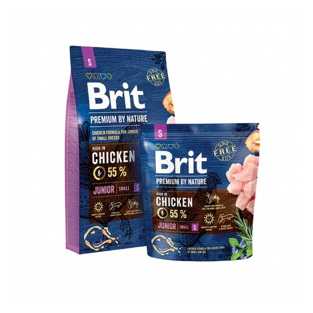 Brit Premium para Cachorros Razas Pequeñas con pollo en bolsa de alimento seco para cachorros de razas pequeñas, sobre fondo blanco.