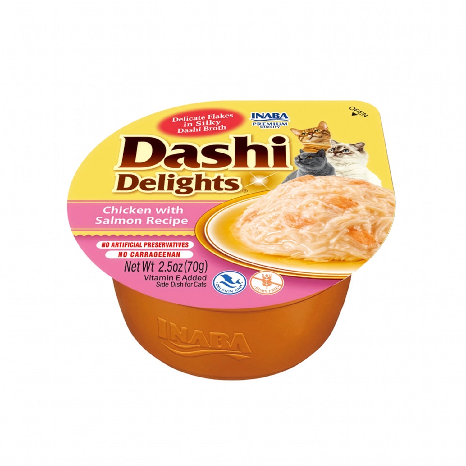 Churu Dashi Delights Pollo y Salmón para gatos en cup individual con caldo dashi, trozos de pollo y salmón, y diseño con gatos.