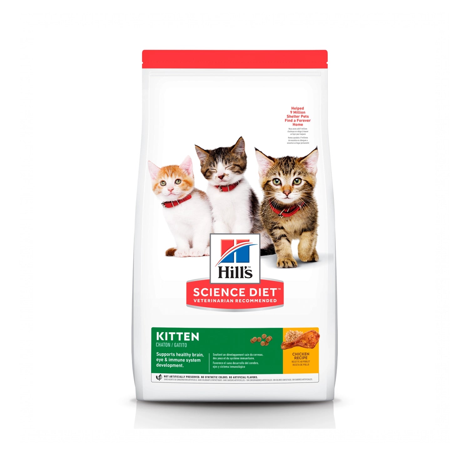 Hill's Healthy Development para Gatitos con receta de pollo, alimento seco para gatitos y envase con tres gatitos sobre fondo blanco.
