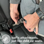 KONG Asiento para Auto con Correa de Seguridad Ultimate acolchado en color gris, con correa integrada para viajar con perros de forma segura.