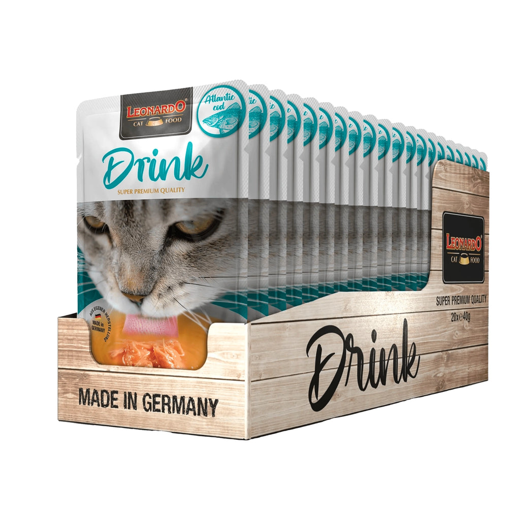 Leonardo Pouch Drink Bacalao del Atlántico para gatos, snack líquido con caldo y trozos de pescado en envase individual.
