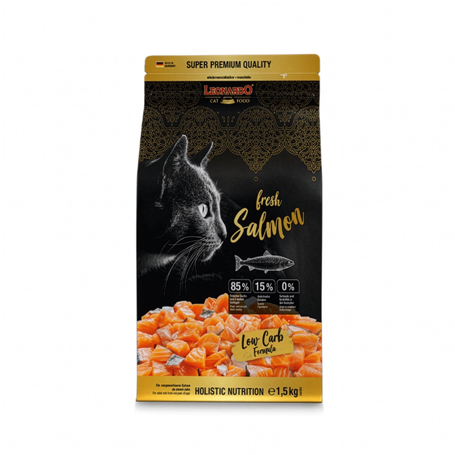 Leonardo Fresh Salmón comida premium para gatos 1,5 Kg, empaque negro con gato oscuro y receta de salmón fresco.