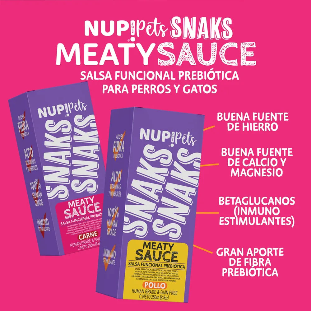 Nup! Pets Snacks Meaty Sauce Pollo en caja morada con etiqueta amarilla, salsa funcional prebiótica para perros y gatos