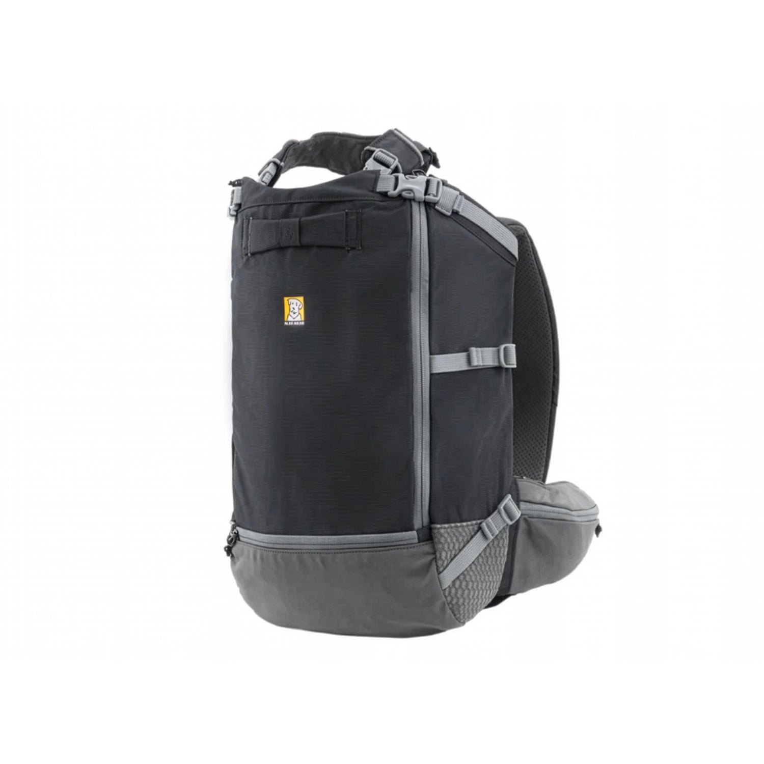 Ruffwear Mochila Outdoor para Mascotas en color negro y gris, con correas ajustables, cierre lateral y diseño ergonómico.