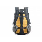 Ruffwear Mochila Outdoor para Mascotas en color negro y gris, con correas ajustables, cierre lateral y diseño ergonómico.