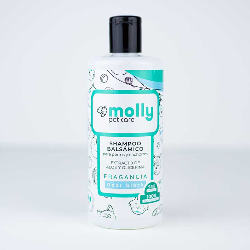 Molly Pet Care Pack 1 x Shampoo Balsámico + Cepillo