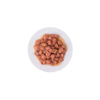 Plaisir Pouch Chunks Salmón y Bacalao para Gatos, alimento húmedo en salsa para gatos adultos y esterilizados.