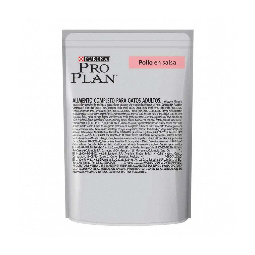 Pro Plan Pouch Gato Esterilizado Pollo con trozos de pollo en salsa, imagen de gato adulto esterilizado y pouch individual.