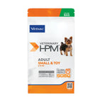 Virbac HPM Perro Adulto Small & Toy alimento seco para razas pequeñas, bolsa blanca con naranja e imagen de perro pequeño.